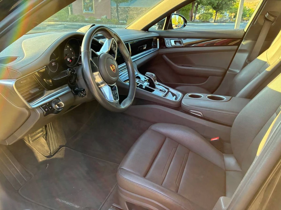 2019 Porsche 971 Panamera - Image 11 of 17