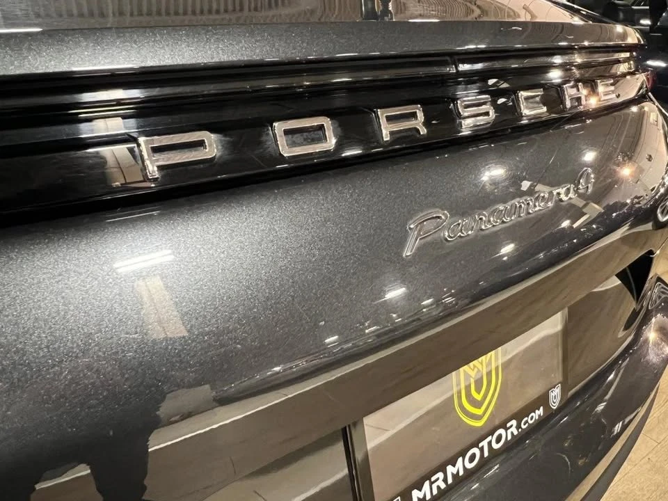 2019 Porsche 971 Panamera - Image 9 of 20
