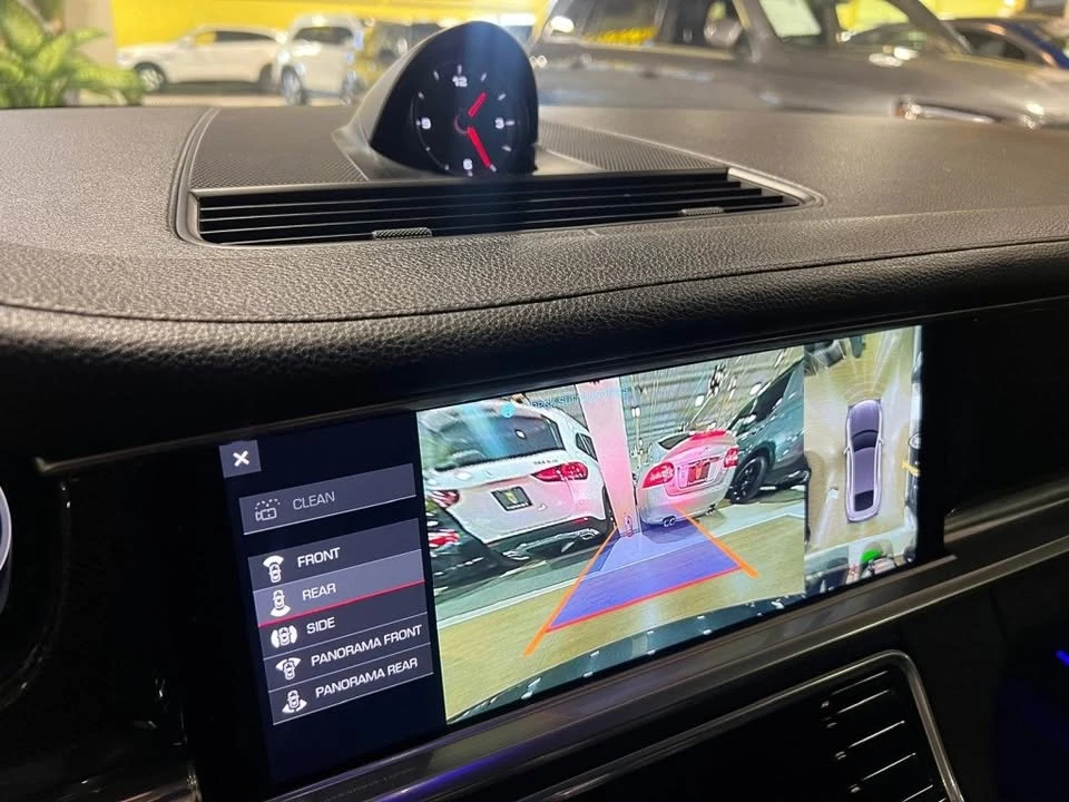 2019 Porsche 971 Panamera - Image 14 of 20