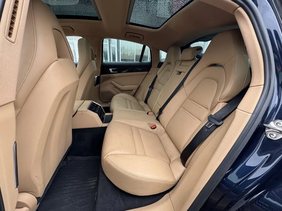 2019 Porsche 971 Panamera - Image 10 of 18
