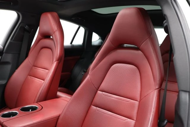 2019 Porsche 971 Panamera - Image 19 of 31