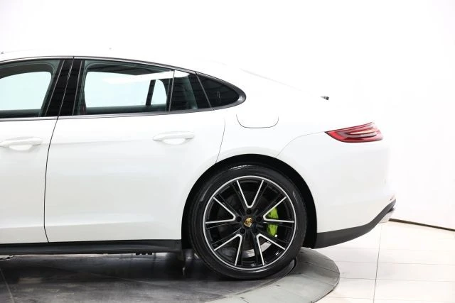 2019 Porsche 971 Panamera - Image 10 of 31
