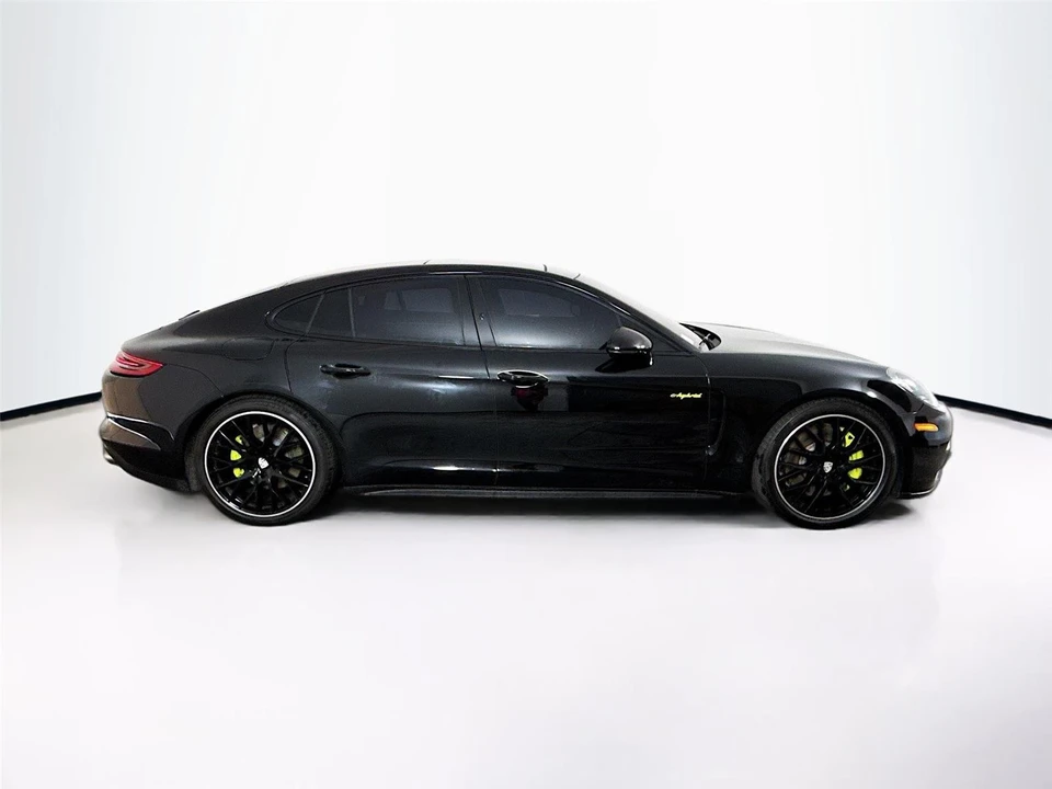 2019 Porsche 971 Panamera - Image 14 of 19
