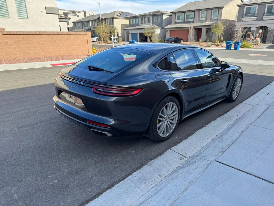 2019 Porsche 971 Panamera - Image 8 of 31