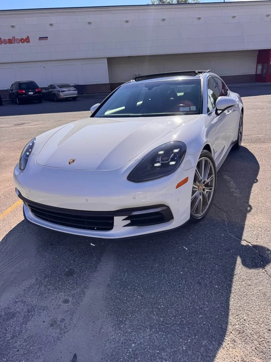 2019 Porsche 971 Panamera - Image 16 of 18