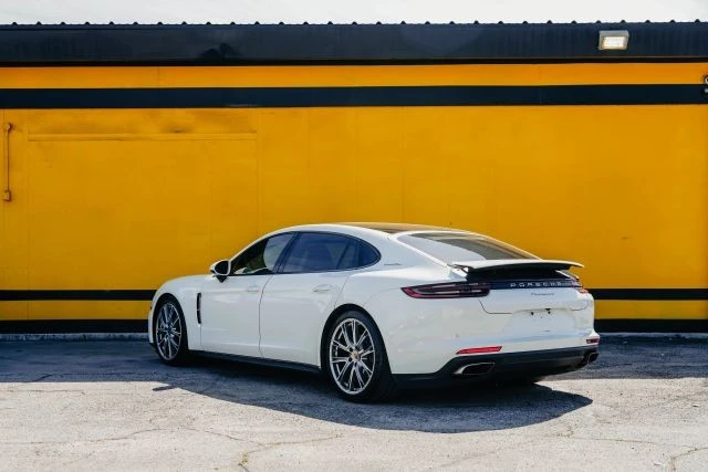 2019 Porsche 971 Panamera - Image 7 of 31