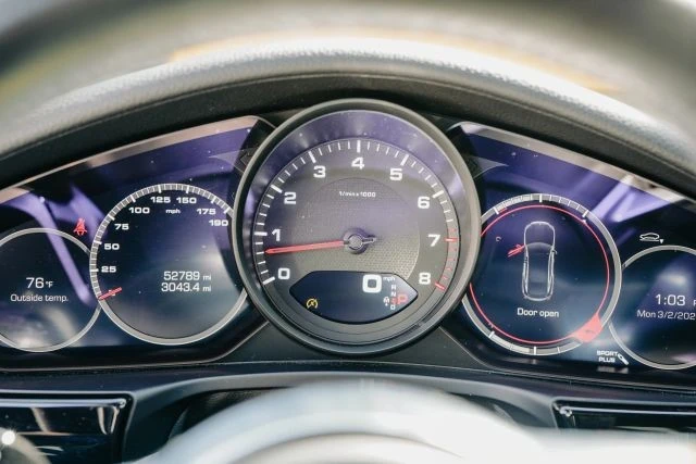 2019 Porsche 971 Panamera - Image 10 of 31