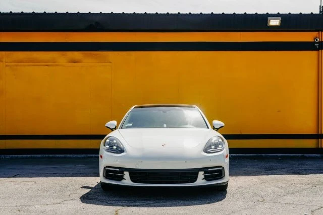 2019 Porsche 971 Panamera - Image 2 of 31