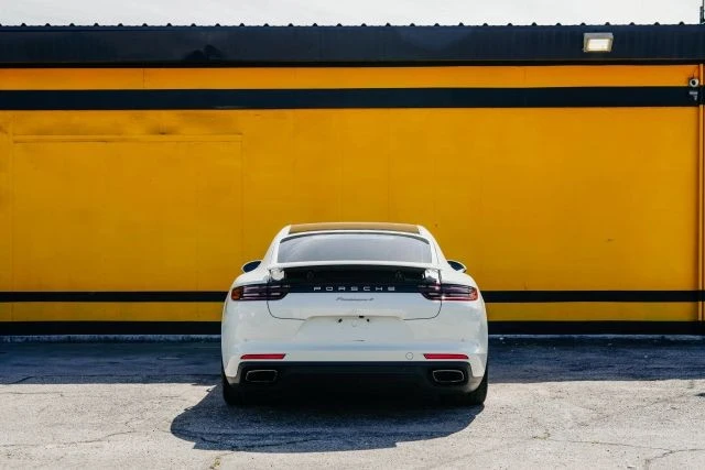 2019 Porsche 971 Panamera - Image 6 of 31