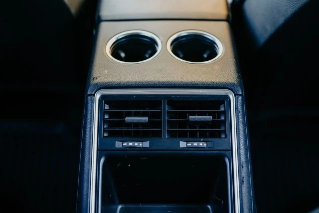 2019 Porsche 971 Panamera - Image 27 of 31