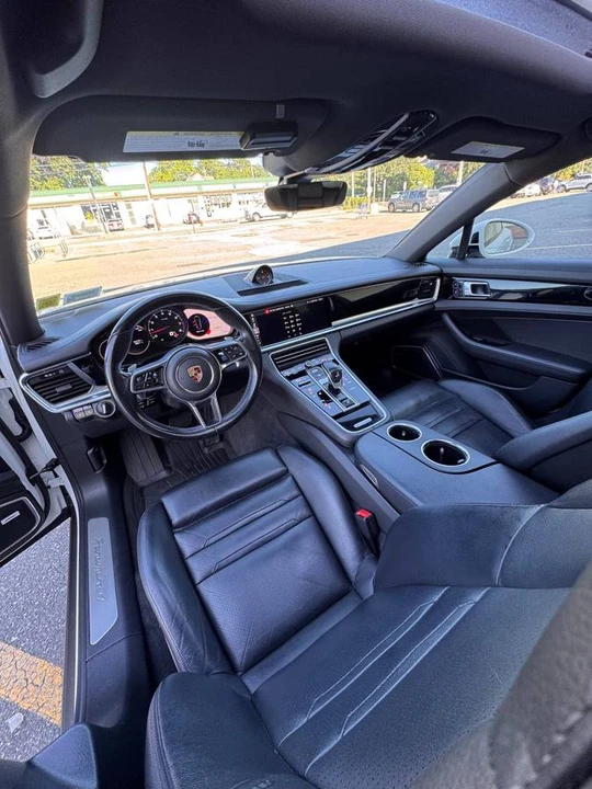 2019 Porsche 971 Panamera - Image 5 of 12
