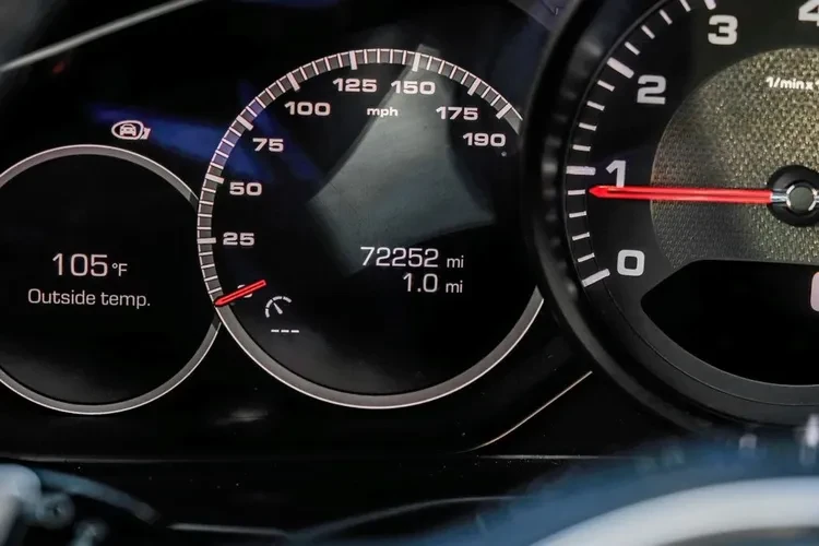 2019 Porsche 971 Panamera - Image 14 of 18
