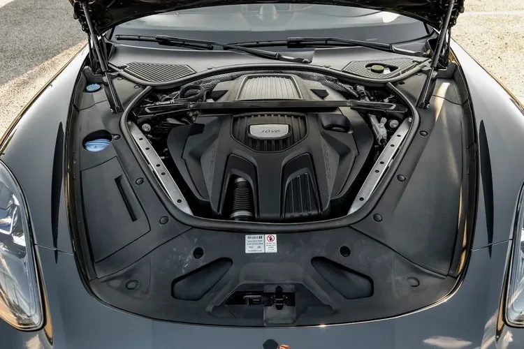 2019 Porsche 971 Panamera - Image 15 of 18