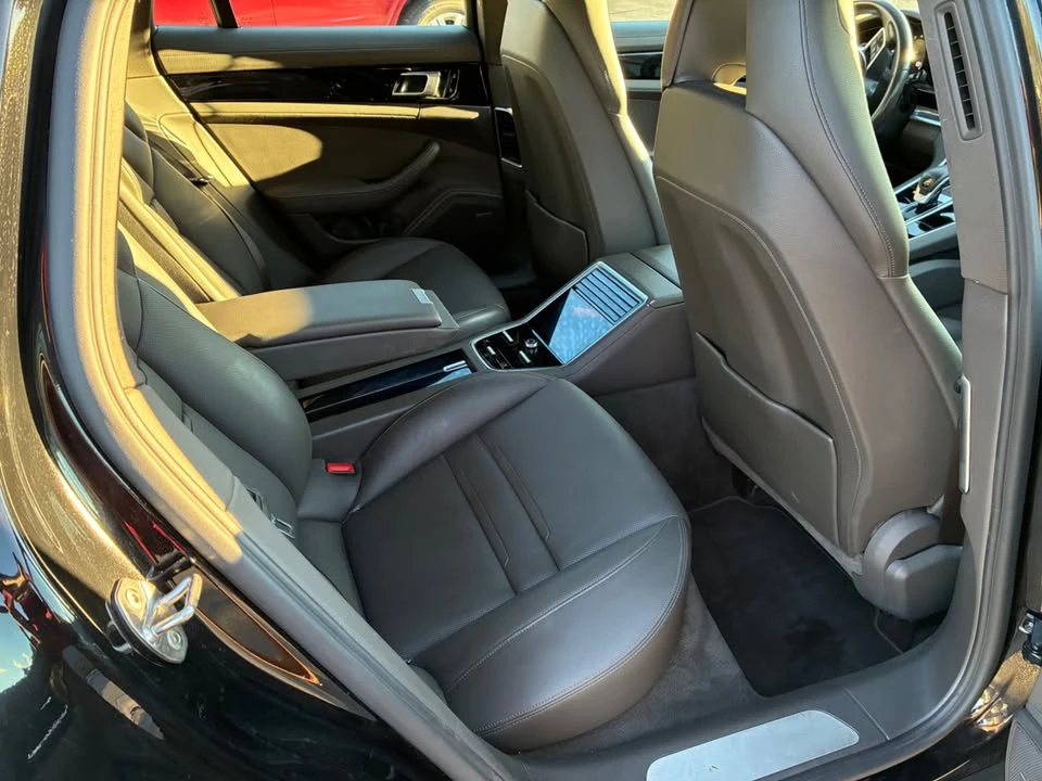 2019 Porsche 971 Panamera - Image 9 of 17