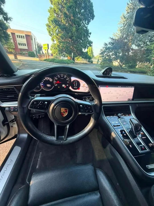 2019 Porsche 971 Panamera - Image 16 of 20
