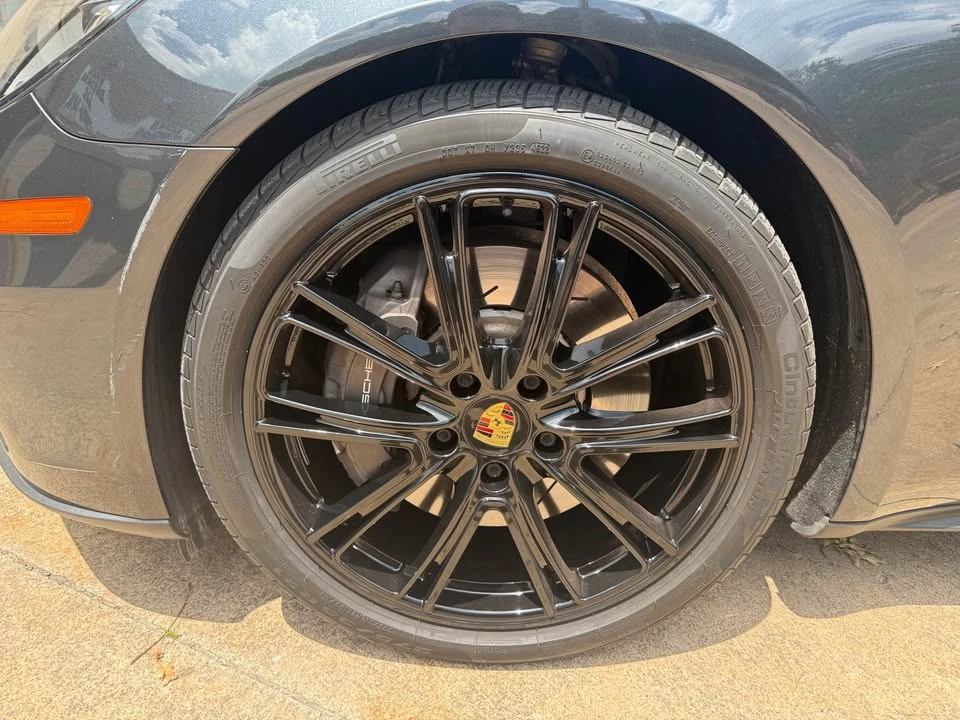 2019 Porsche 971 Panamera - Image 8 of 17
