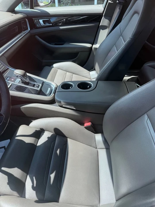 2019 Porsche 971 Panamera - Image 4 of 5