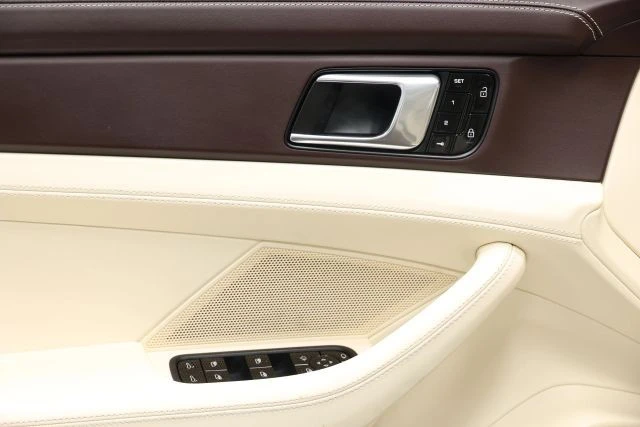 2019 Porsche 971 Panamera - Image 11 of 21