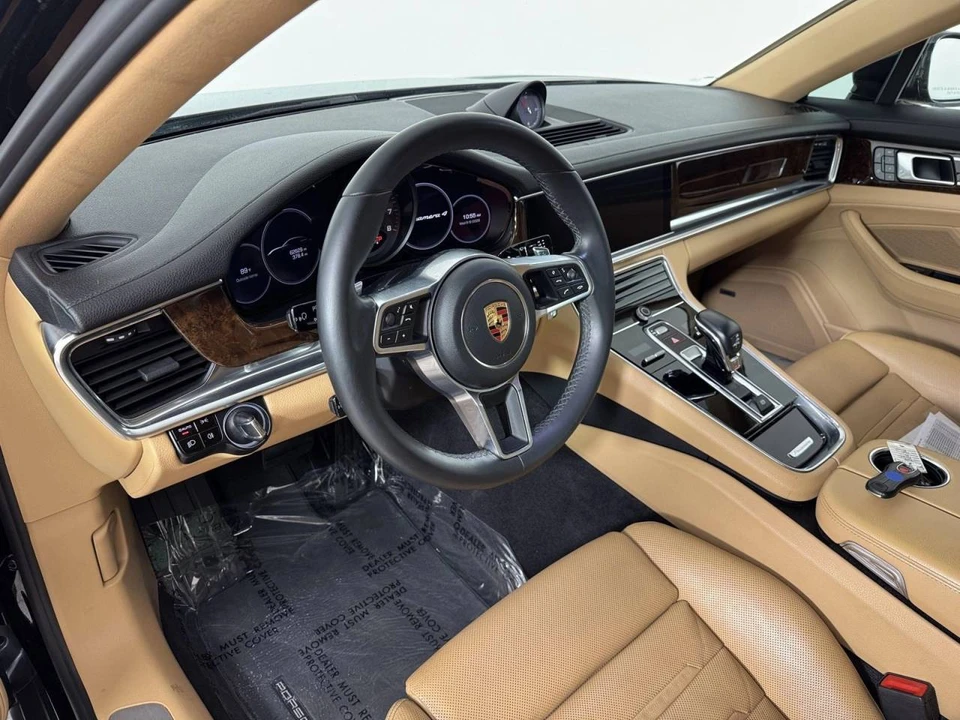 2019 Porsche 971 Panamera - Image 4 of 5