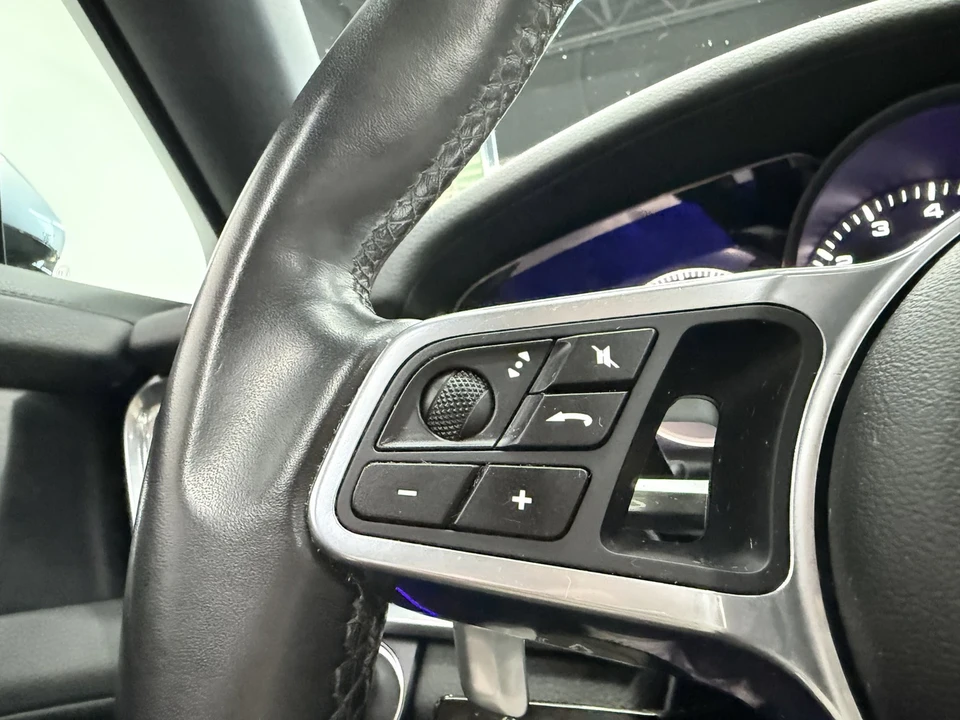 2019 Porsche 971 Panamera - Image 17 of 21