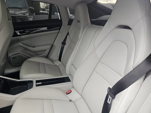 2019 Porsche 971 Panamera - Image 8 of 12