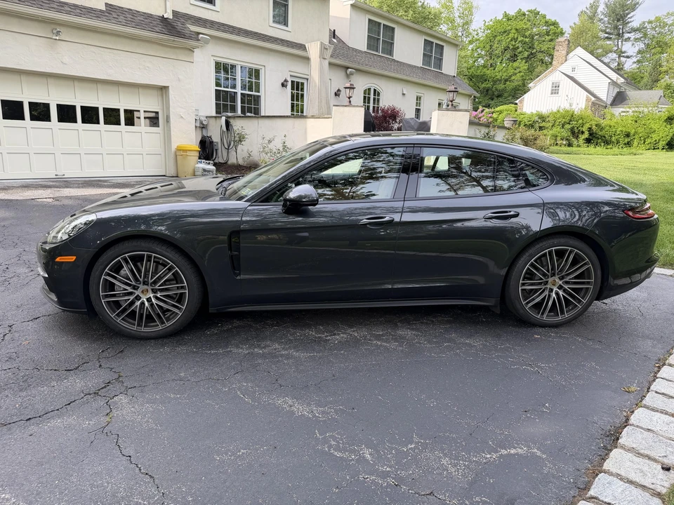 2019 Porsche 971 Panamera - Image 3 of 31