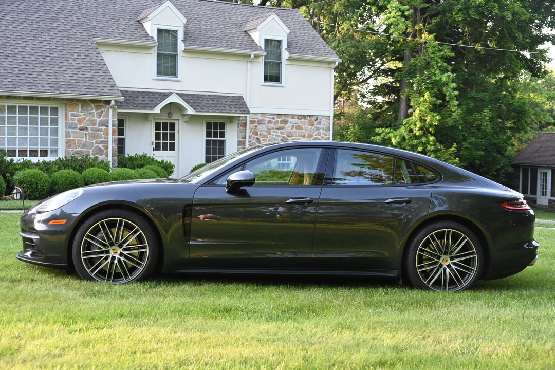 2019 Porsche 971 Panamera - Image 12 of 31