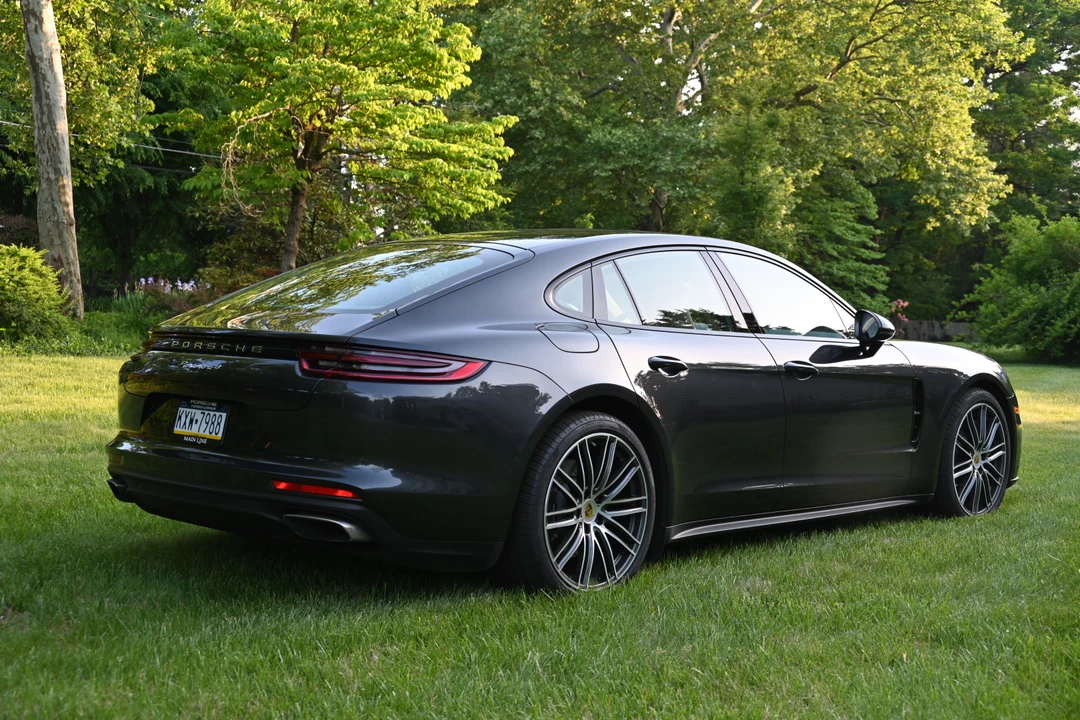 2019 Porsche 971 Panamera - Image 16 of 31