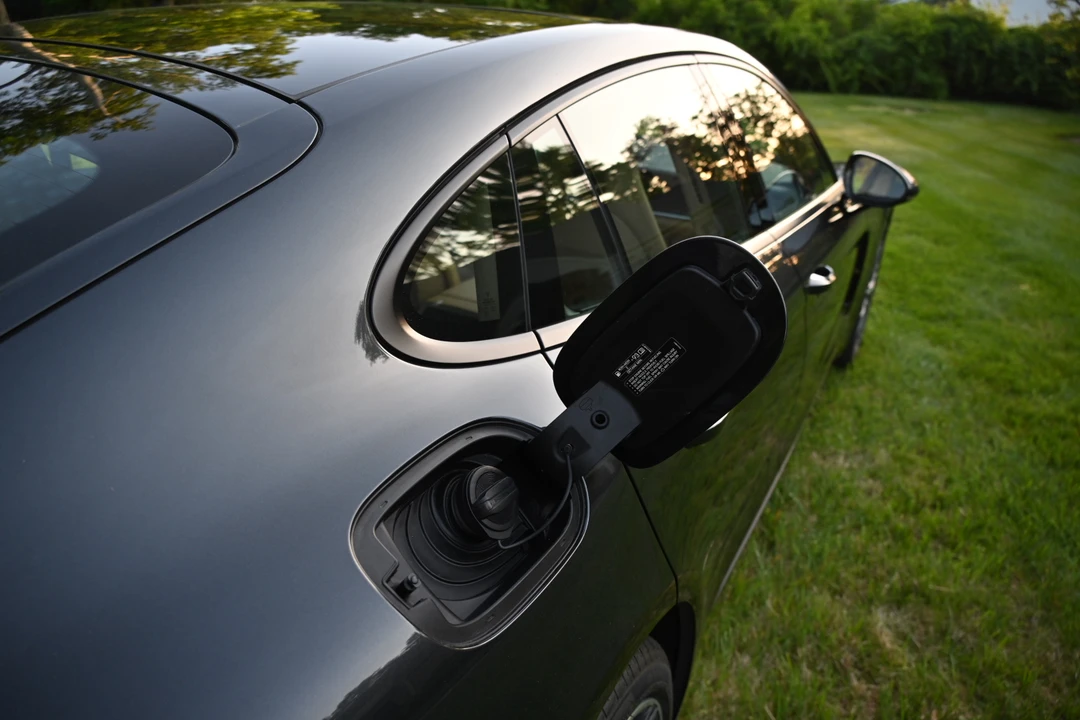 2019 Porsche 971 Panamera - Image 31 of 31