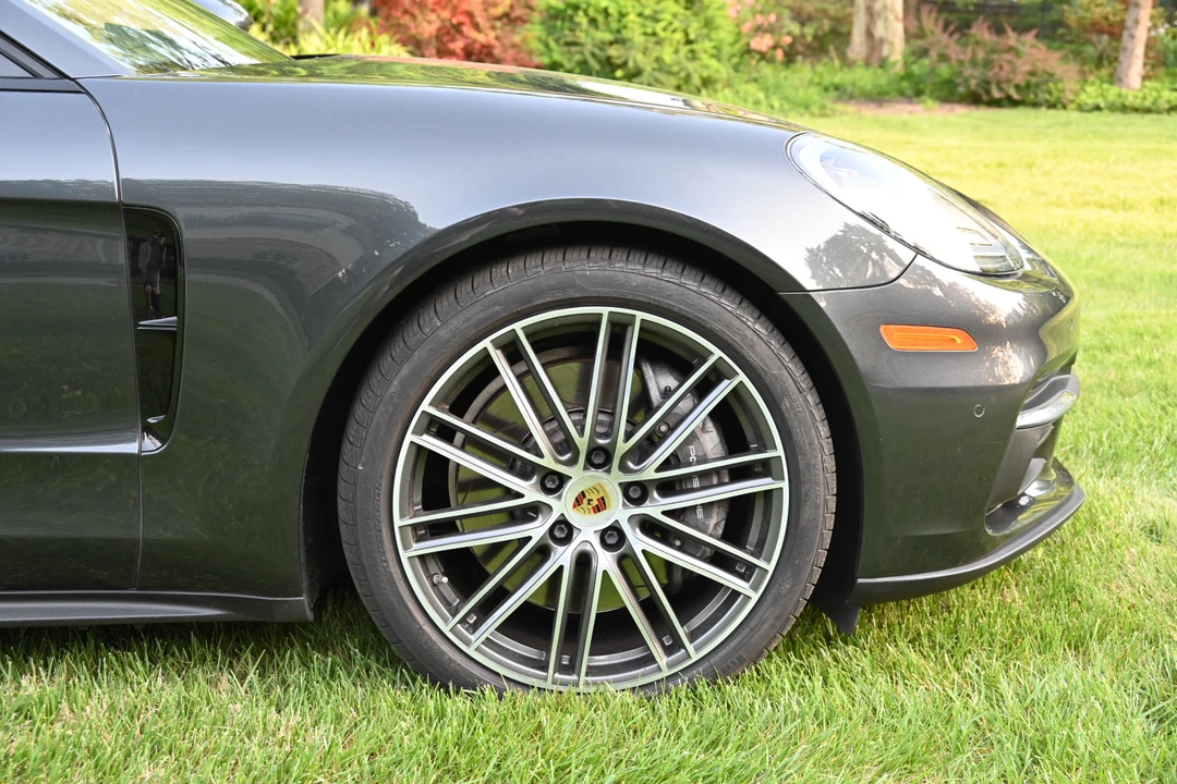 2019 Porsche 971 Panamera - Image 26 of 31