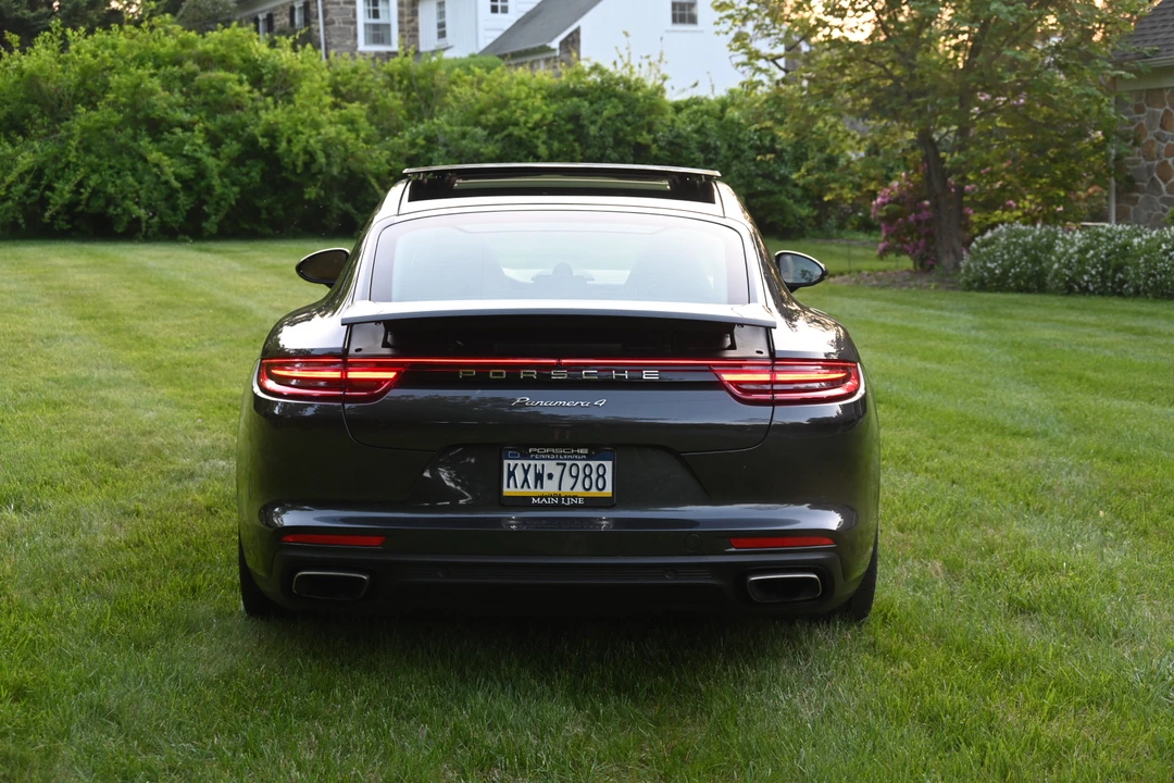 2019 Porsche 971 Panamera - Image 14 of 31