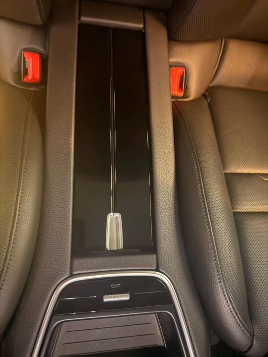 2019 Porsche 971 Panamera - Image 28 of 31