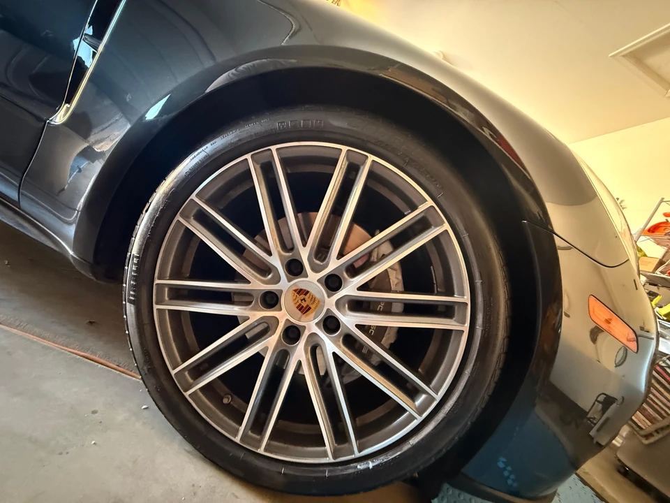 2019 Porsche 971 Panamera - Image 21 of 31