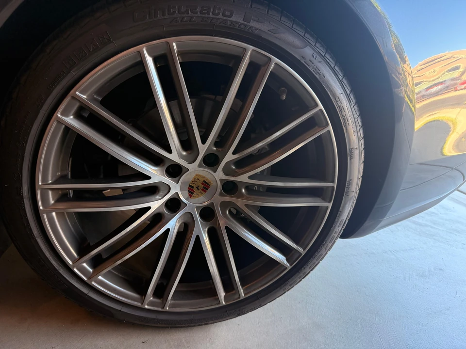 2019 Porsche 971 Panamera - Image 19 of 31