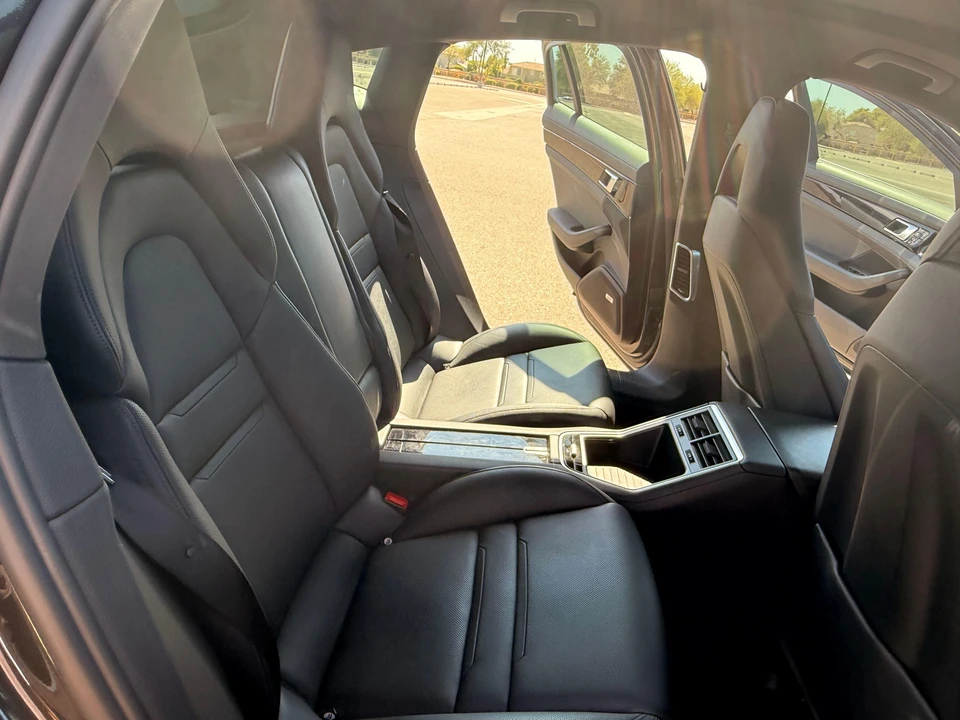 2019 Porsche 971 Panamera - Image 27 of 31