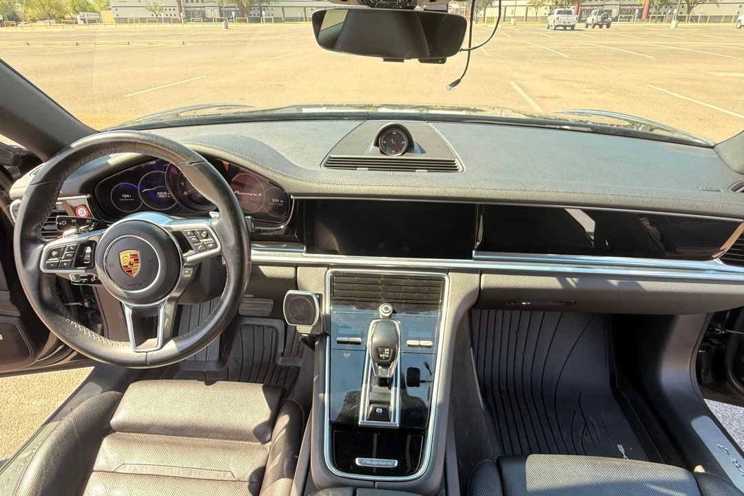 2019 Porsche 971 Panamera - Image 22 of 31