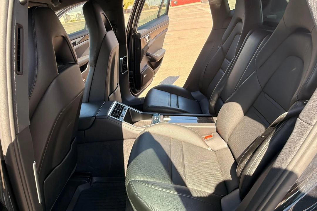 2019 Porsche 971 Panamera - Image 24 of 31