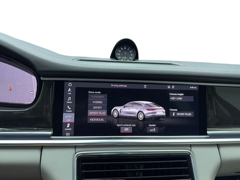2019 Porsche 971 Panamera - Image 19 of 21