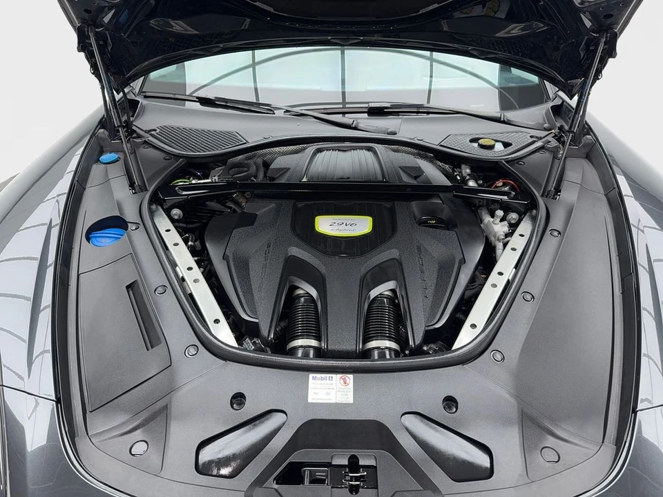 2019 Porsche 971 Panamera - Image 10 of 21