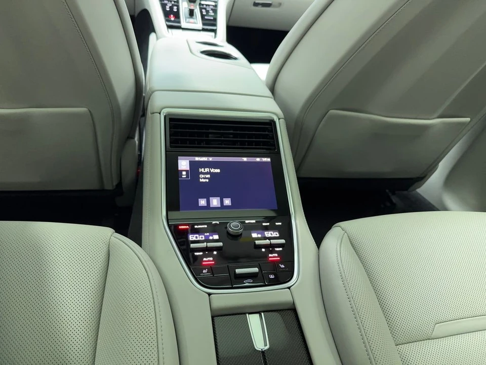 2019 Porsche 971 Panamera - Image 16 of 21