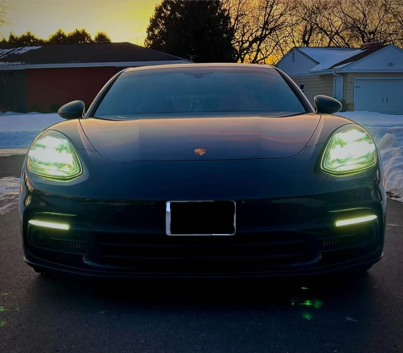 2019 Porsche 971 Panamera Sport Turismo - Image 3 of 8