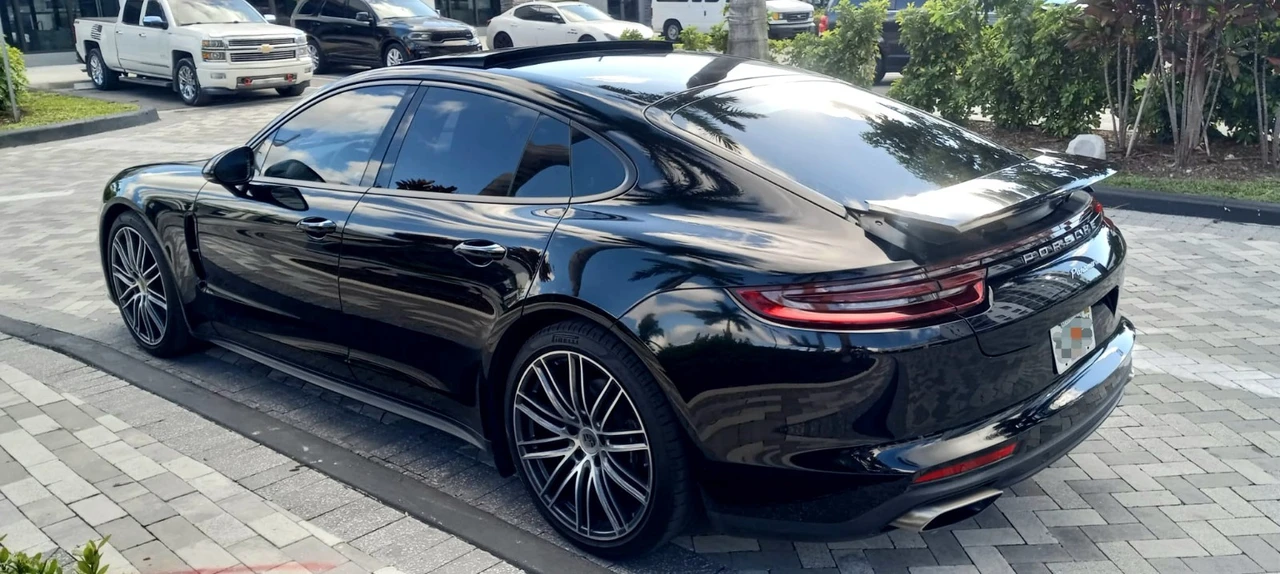 2019 Porsche 971 Panamera - Image 9 of 19