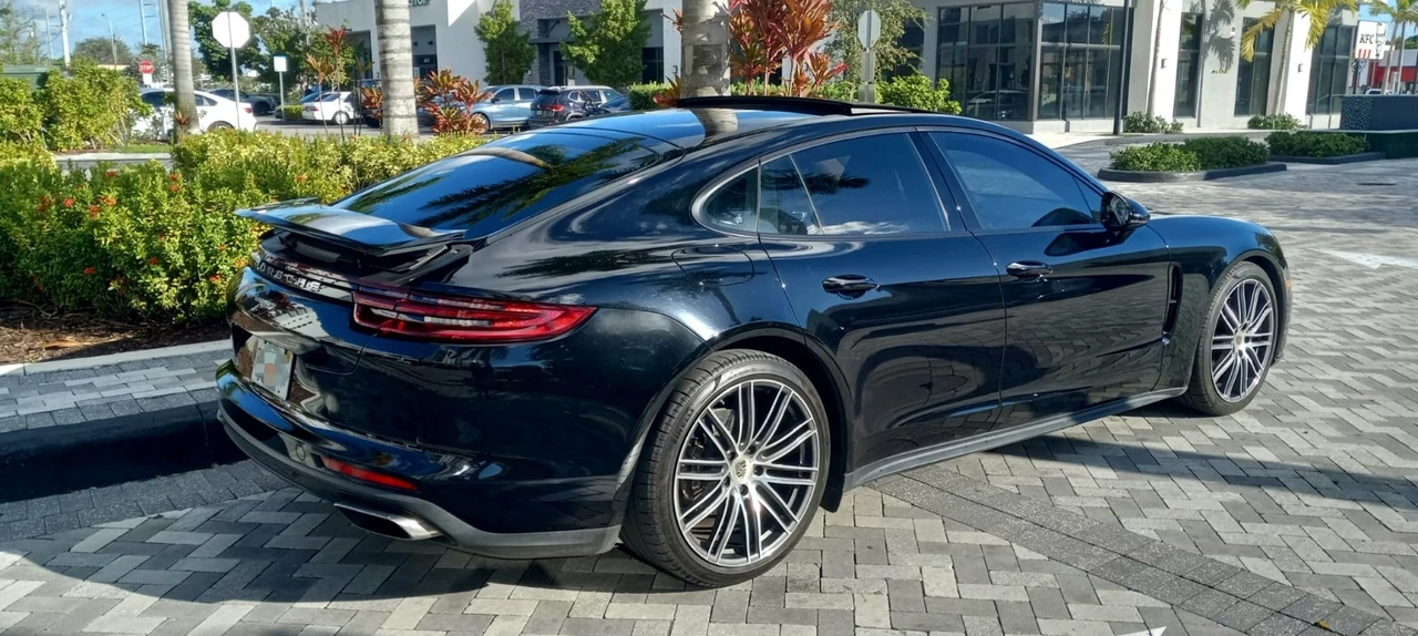 2019 Porsche 971 Panamera - Image 6 of 19