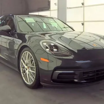 2019 Porsche Panamera Base