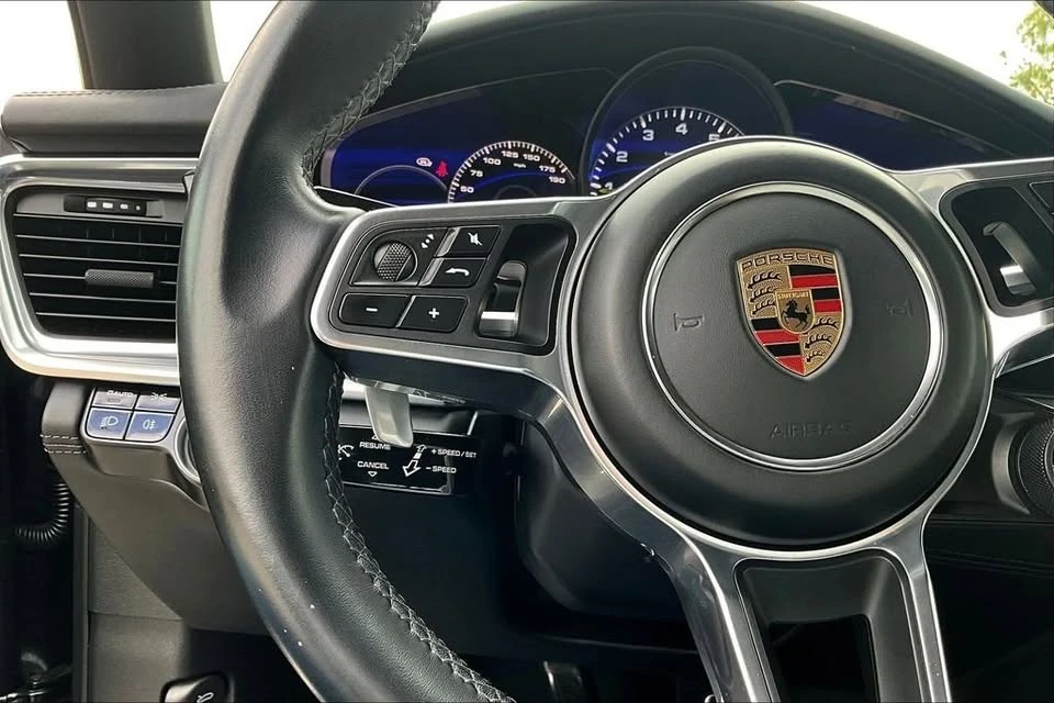 2019 Porsche 971 Panamera Turbo - Image 9 of 20