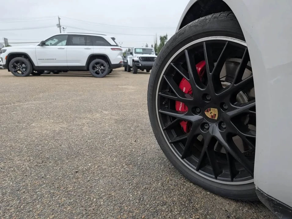 2019 Porsche 971 Panamera GTS - Image 10 of 16