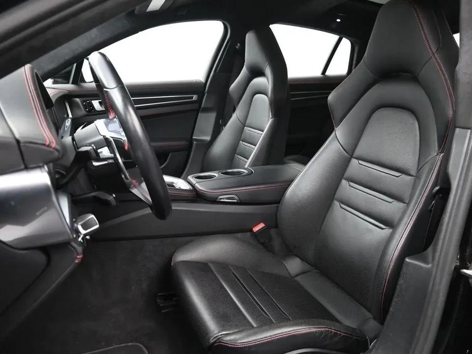 2019 Porsche 971 Panamera GTS - Image 5 of 6
