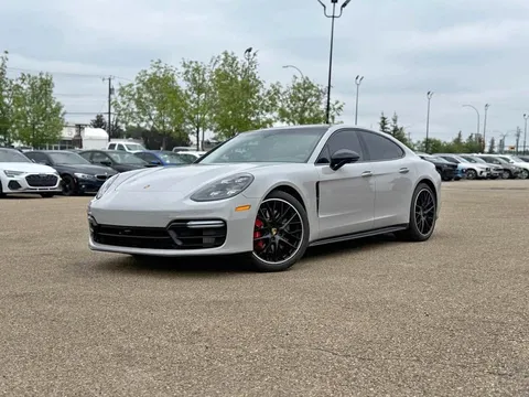 2019 Porsche Panamera GTS