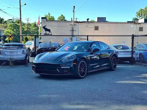 2019 Porsche Panamera GTS Sedan 4D
