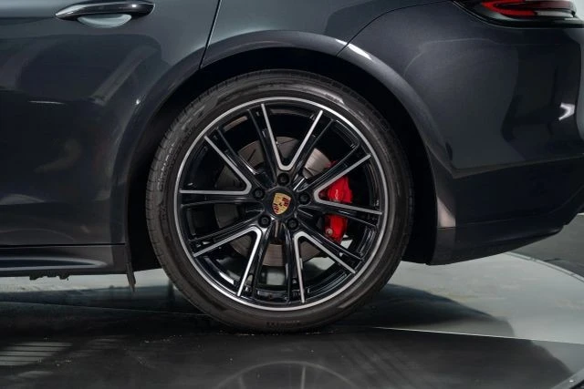 2019 Porsche 971 Panamera GTS - Image 17 of 21